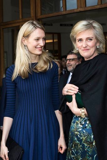 Elisabetta avec sa belle-mère la princesse Astrid de Belgique à Bruxelles, le 31 mars 2015