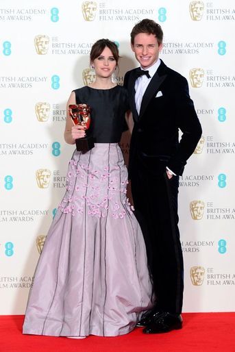 Felicity Jones et Eddie Redmayne à Londres le 8 février 2015