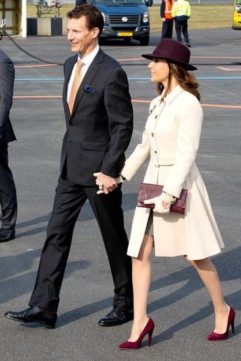 La princesse Marie et le prince Joachim de Danemark à l&#039;aéroport de Copenhague, le 17 mars 2015