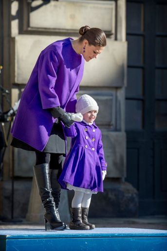Famille royale suédoise - Photos - Victoria et Estelle, mère et fille accordées