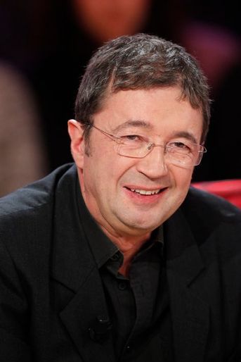 Frédéric Bouraly lors de l'enregistrement de "Vivement Dimanche" Bénabar, le 21 janvier 2015
