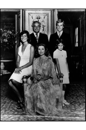 La Princesse Stéphanie De Monaco en 1978, avec Grace, Rainier, Caroline, Albert