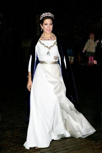 La princesse Mary arrive au dîner de gala du Nouvel An à Copenhague, le 1er janvier 2015