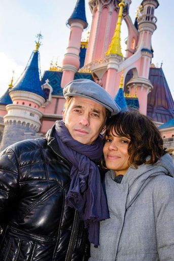 Olivier Martinez et Halle Berry à Disneyland Paris