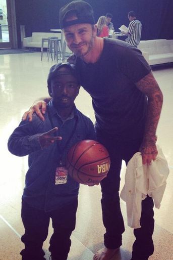 Jahmani Swanson, basketteur et nain, a pu rencontrer David Beckham