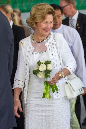 La reine Sonja de Norvège à Yangon, le 2 décembre 2014