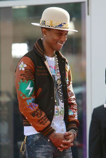 Pharrell Williams à Los Angeles le 4 décembre 2014