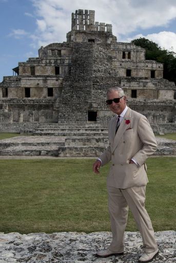 Le prince Charles visite le site archéologique Edzna à Campeche, le 5 novembre 2014