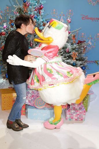Alessandra Sublet au lancement des festivités de Noël à Disneyland Paris, le 16 novembre 2014