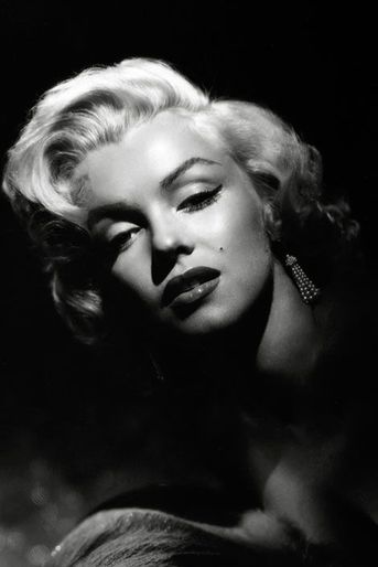6- Marilyn Monroe 17 millions de dollars