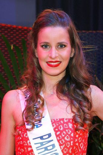 Delphine Dietrich élue Miss Prestige national Paris Ile de France 2014 à Rungis, le 21 octobre 2014