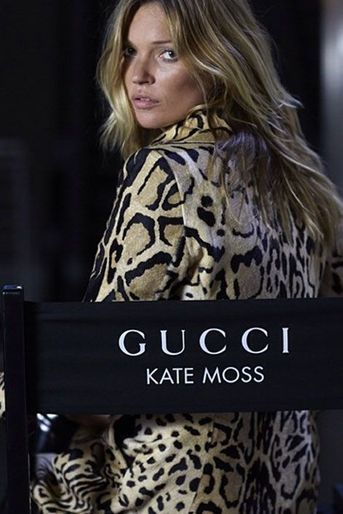 Le manteau léopard : le top model Kate Moss pose pour une publicité Gucci, dévoilée par la griffe le 15 septembre 2014