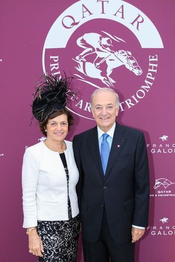 Bertrand Bélinguier, président de France Galop et sa femme au Qatar Prix de l’Arc de Triomphe à Paris, le 5 octobre 2014