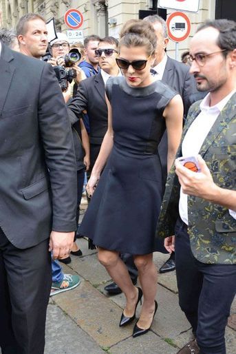 Charlotte Casiraghi assiste au défilé Gucci pendant la Fashion Week printemps-été 2015 de Milan, le 17 septembre 2014