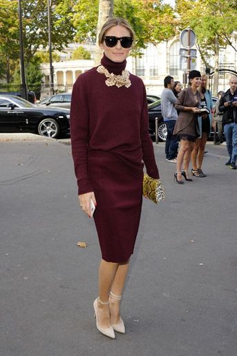 La styliste Olivia Palermo assiste au défilé Barbara Bui à Paris, le 25 septembre 2014