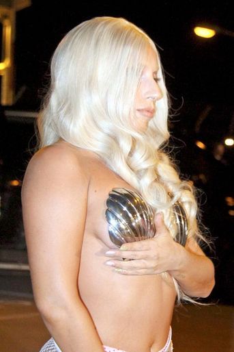 Lady Gaga à Athènes le 17 septembre 2014.