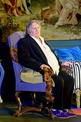 Fanny Ardant et Gérard Depardieu sur le divan letton - "La Musica deuxième"