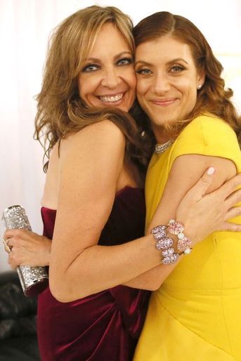 Allison Janney et Kate Walsh aux 66e Emmy Awards le 25 août 2014