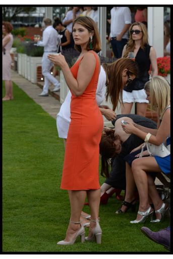 L'actrice Gemma Arterton au Guards polo club de Windsor, samedi 