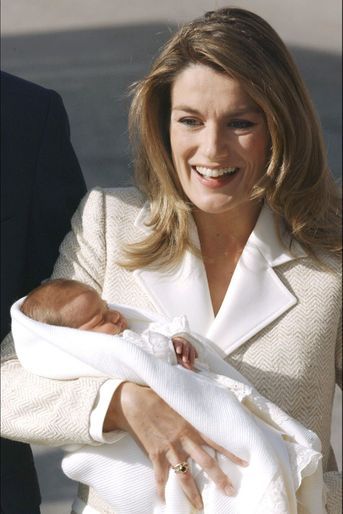 Sortie de la maternité, le 7 novembre 2005