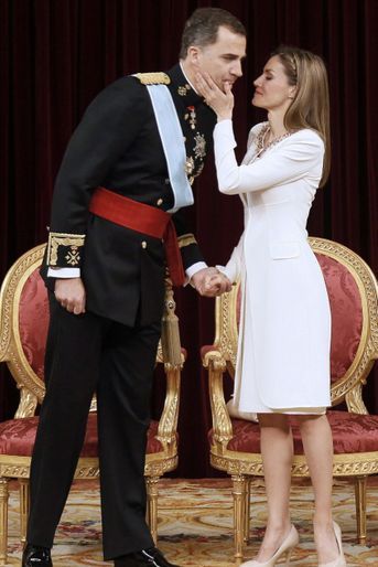 Royal Blog - En photos : le prince devient Felipe VI, roi d'Espagne