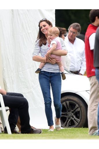 Kate et George regardent William jouer au polo, en juin 2014