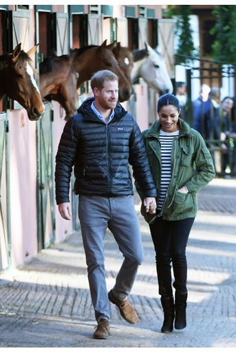 Le prince Harry et Meghan Markle en visite à la Fédération Royale Marocaine de Sports Equestres à Rabat, le 25 février 2019 