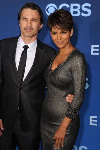 Olivier Martinez et Halle Berry se sont rencontrés en 2010 sur le tournage du film «Dark Tide», devenant rapidement un couple. Mariés en 2013, ils ont eu la même année un petit garçon. Séparés en 2015, leur divorce a été finalisé en 2016.