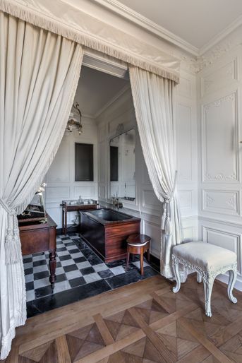 "Petits Appartements" du château de Chantilly restaurés 