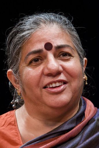 Ecologie, paix et droit des peuples, Vandana Shiva (66 ans) mène de front des combats signifiants en faveur de l’Inde.
