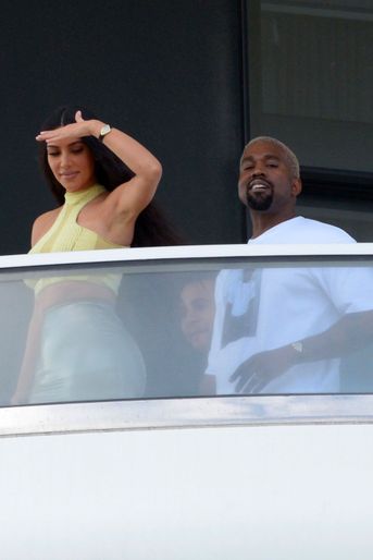 Kim Kardashian et Kanye West à Miami le 4 janvier 2018