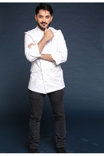 Merouan Bounekraf, 28 ans, Chef à "L'hôtel Le Metropolitan", Asnières-sur-Seine