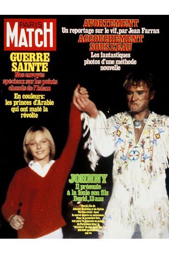 Johnny Hallyday et son fils David en couverture de Paris Match