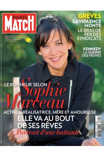 «Le bonheur selon Sophie Marceau», couverture de Paris Match n°3205 du 21 octobre 2010.