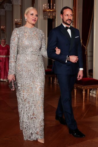 La princesse Mette-Marit de Norvège dans une robe Tina Steffenakk Hermansen (TSH), le 1er février 2018