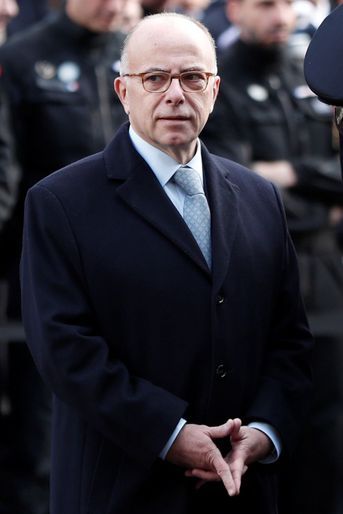 Bernard Cazeneuve lors de la cérémonie au Bataclan.