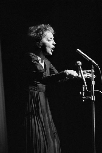 Edith Piaf en 1962