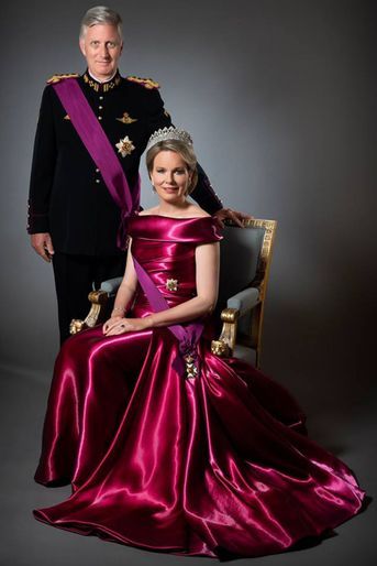 Nouveau portrait officiel de la reine Mathilde et du roi des Belges Philippe, dévoilé le 15 novembre 2018