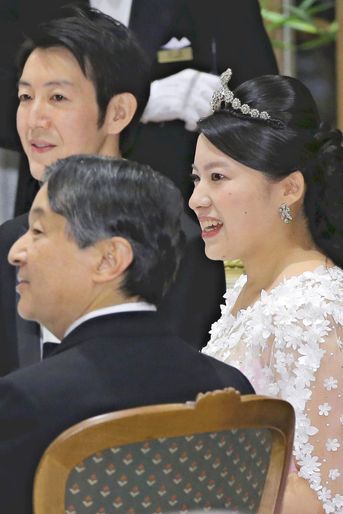 Le prince Naruhito du Japon avec la princesse Ayako et Kei Moriya à Tokyo, le 30 octobre 2018