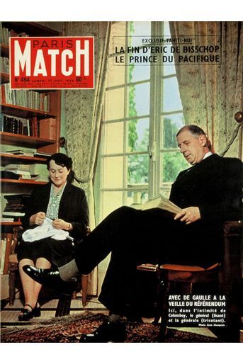 Le Général De Gaulle en couverture du Paris Match n°494 publié le 27 septembre 1958, à la veille du référendum. 