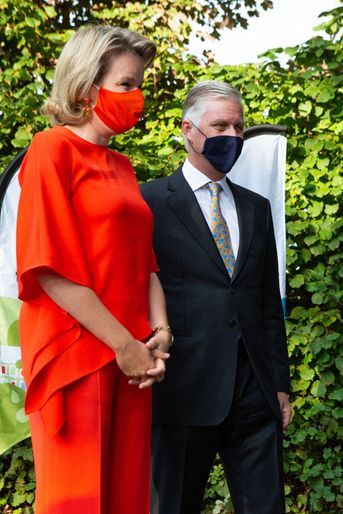 La reine Mathilde et le roi des Belges Philippe à Wezembeek-Oppem, le 1er septembre 2020
