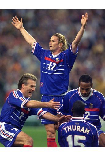 Lilian Thuram après avoir inscrit le second but de la France face à la Croatie en demi-finale de la Coupe du monde, le 8 juillet 1998