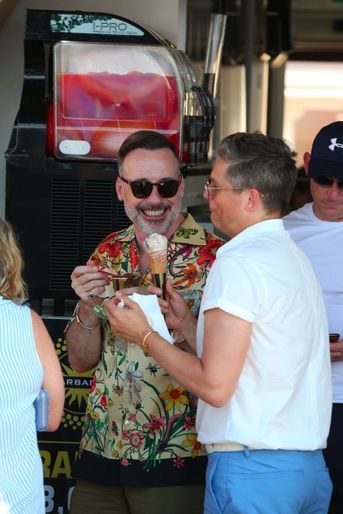 Elton John avec sa famille et des amis sur la Côte d'Azur en juillet 2018