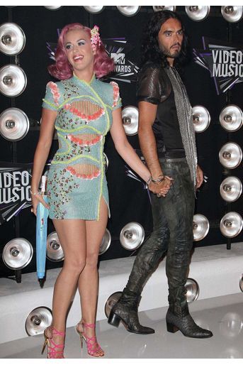 Katy Perry et Russell Brand aux MTV Video Music Awards à Los Angeles en août 2011 