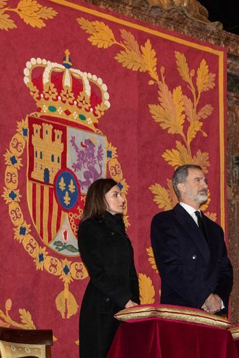 La reine Letizia et le roi Felipe VI d'Espagne dans la basilique du monastère royal de San Lorenzo de El Escorial, le 29 janvier 2020