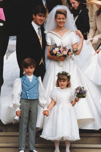 Lady Helen Windsor (fille du duc de Kent, cousin de la reine Elizabeth II) et Timothy Taylor, le 18 juillet 1992 