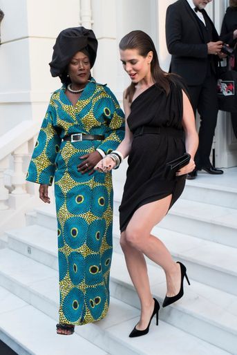Charlotte Casiraghi avec Khadja Nin à Cannes, le 16 mai 2018