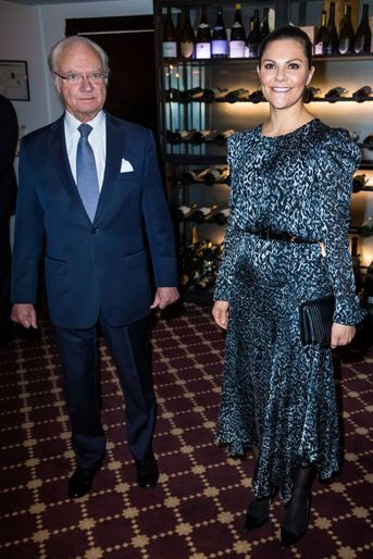 La princesse Victoria et le roi Carl XVI Gustaf de Suède à Sälen, le 12 janvier 2020