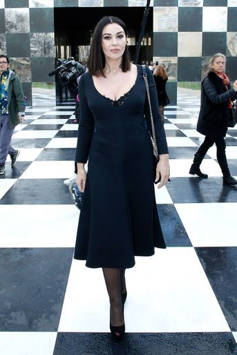 Monica Bellucci au défilé Christian Dior au musée Rodin, à Paris, le 22 janvier 2018.