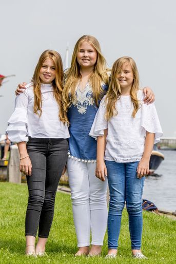 Les princesses Alexia, Catharina-Amalia et Ariane des Pays-Bas à Warmond, le 7 juillet 2017
